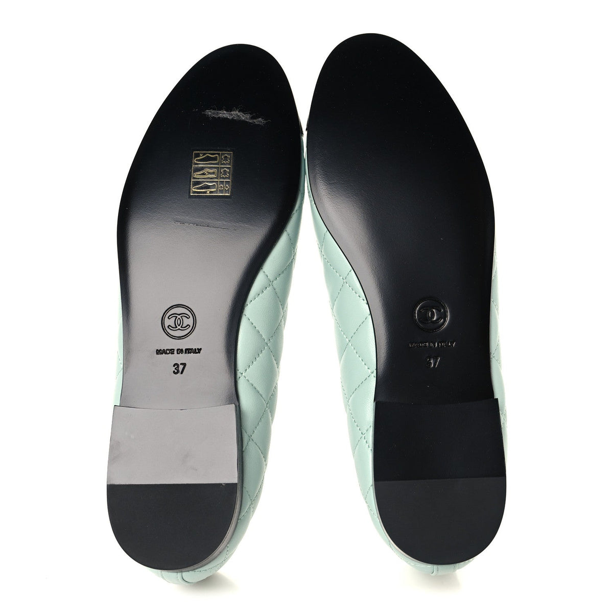 Lambskin Quilted CC Cap Toe Ballerina Flats 37 Light Blue Black