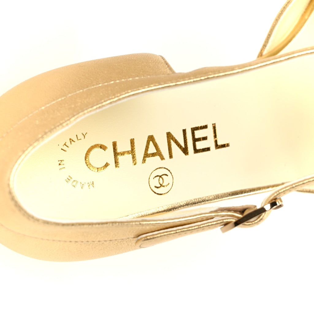 Laminated Lambskin Cap Toe Pumps 38.5 Gold Black