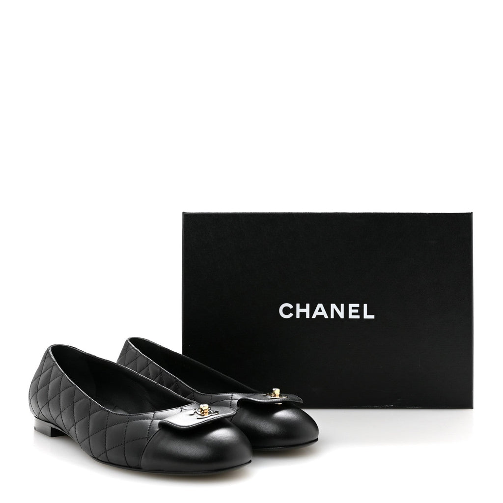 Calfskin Lambskin Quilted CC Cap Toe Ballerina Flats 37 Black