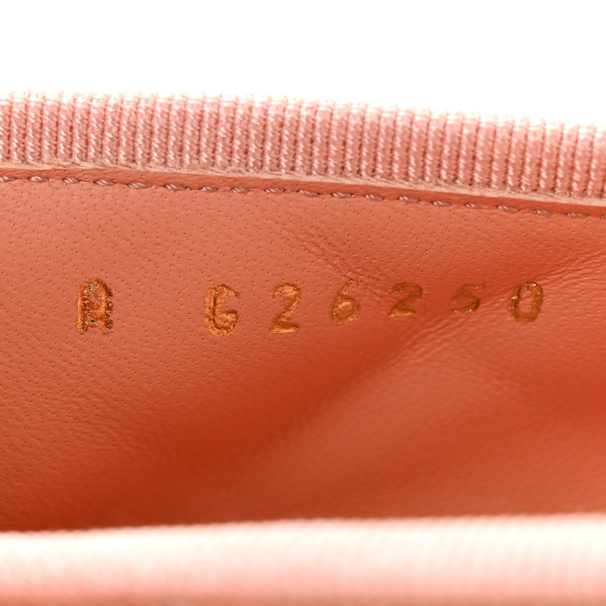 Suede Kidskin Quilted Cap Toe CC Ballerina Flats 38.5 Light Orange