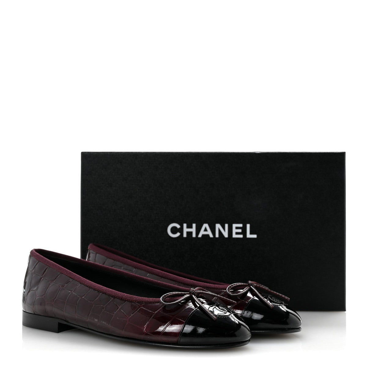 Crocodile Embossed Patent Calfskin Cap Toe CC Ballerina Flats 37.5 Dark Burgundy Black