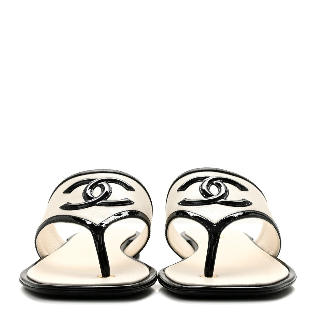 Lambskin Patent Calfskin CC Thong Sandals 38.5 White Black