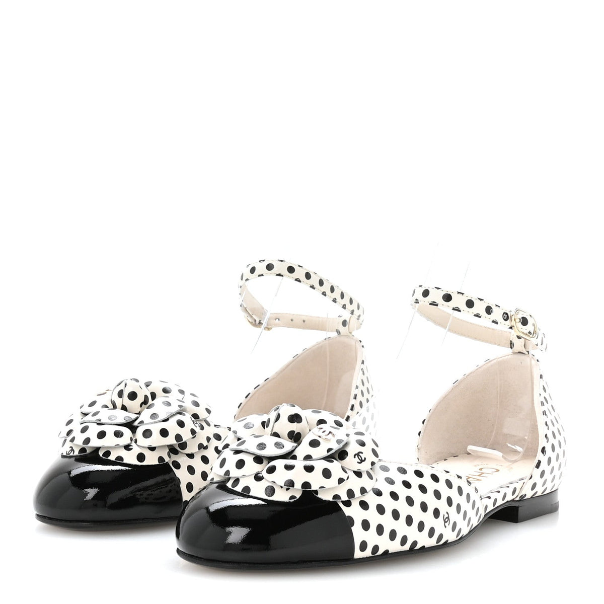 Calfskin Printed Patent Cap Toe Polka Dot Camellia Mary Jane Flats 36 White Black