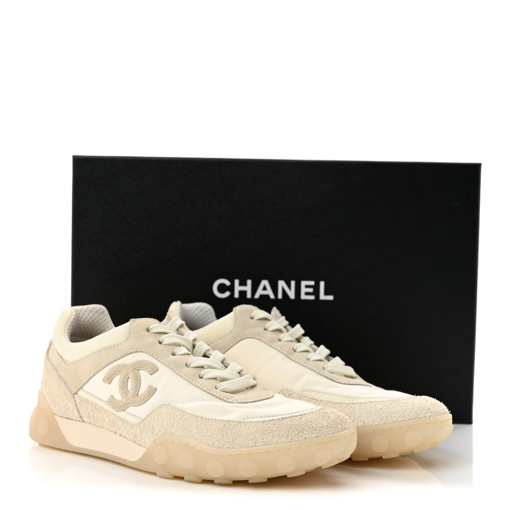 Mixed Fibers Suede Calfskin Womens CC Sneakers 37.5 Ivory