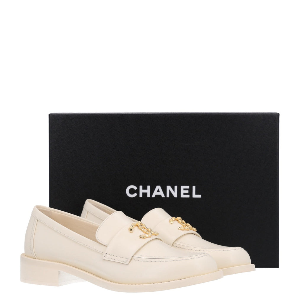 Calfskin Camellia CC Loafers 39.5 Ivory
