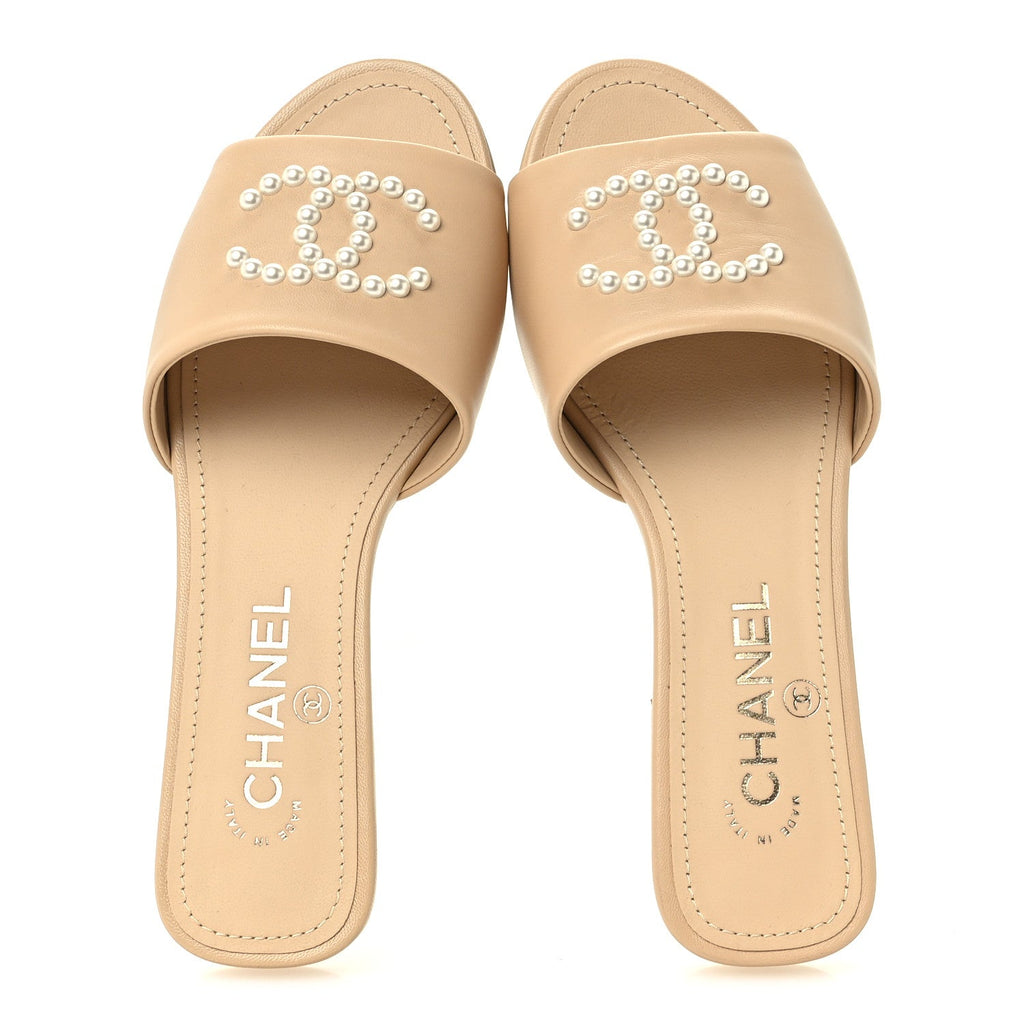 Lambskin Pearl CC Sandals 36 Beige
