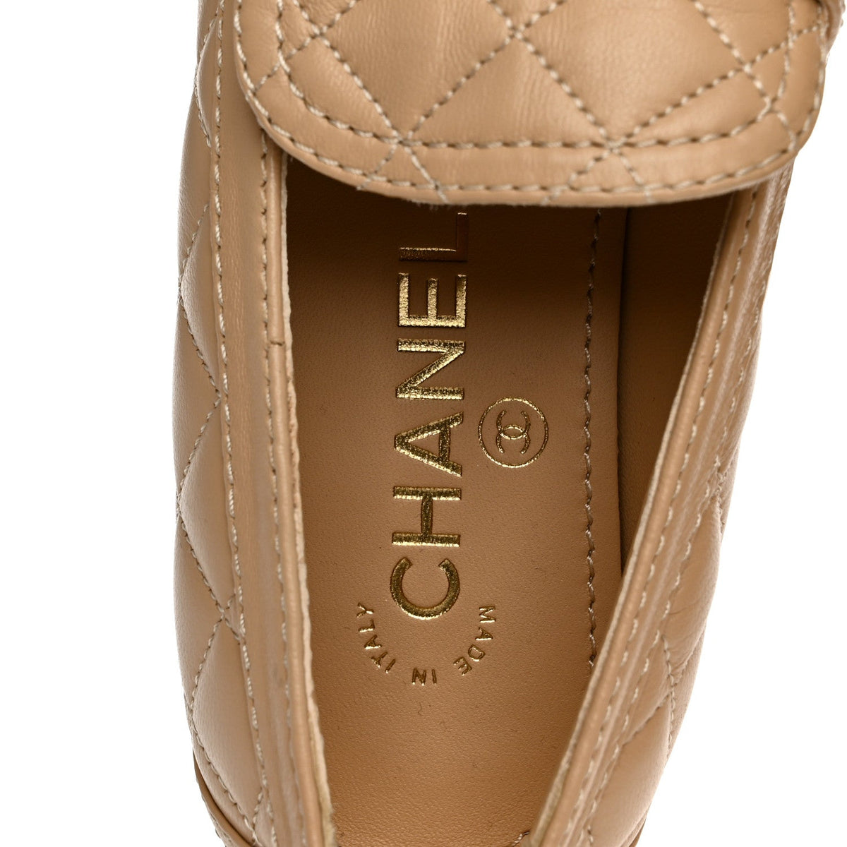 Lambskin Quilted CC Heart Loafers 37 Beige 37 Beige