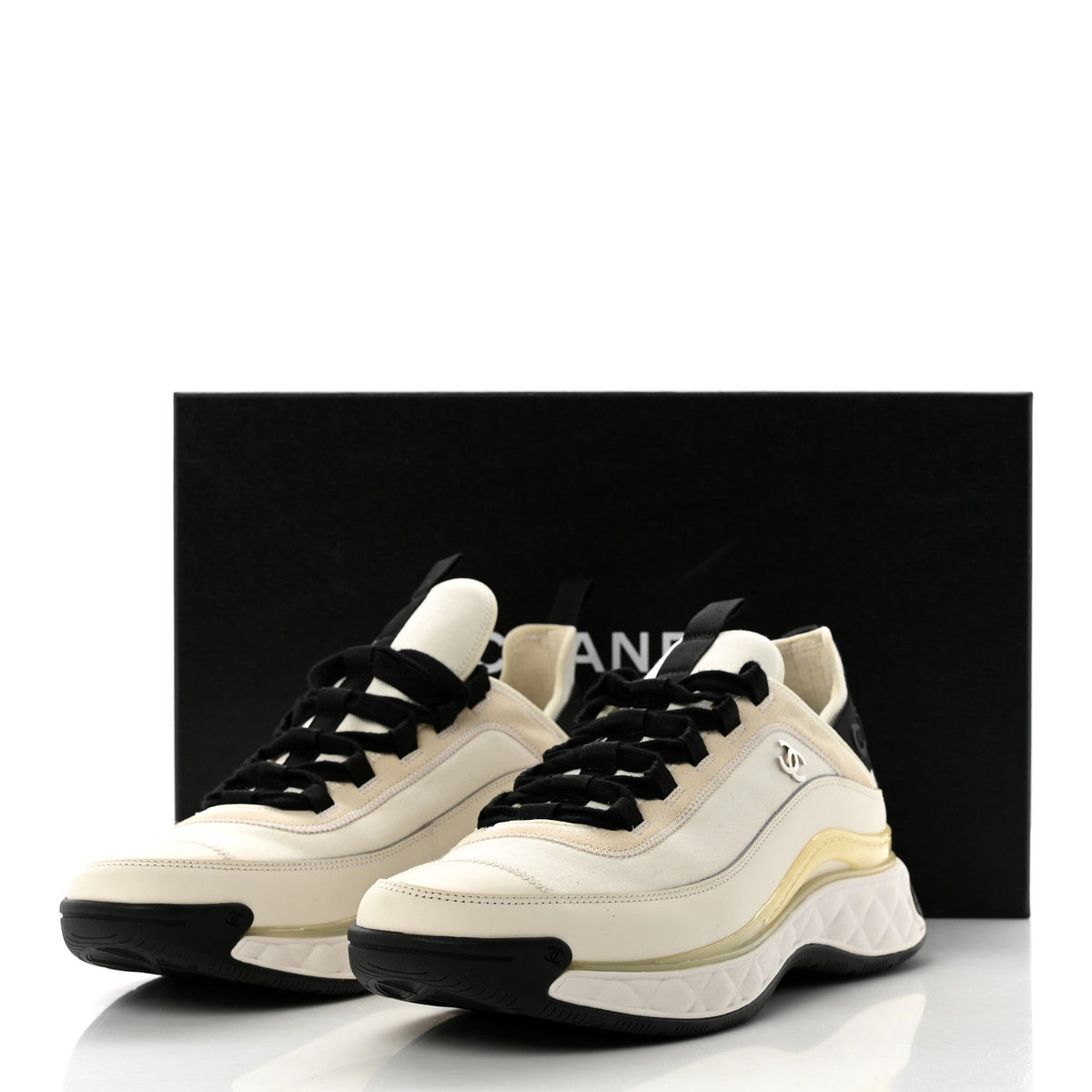 Velvet Calfskin Mixed Fibers Mens CC Sneakers 43 Ivory Black
