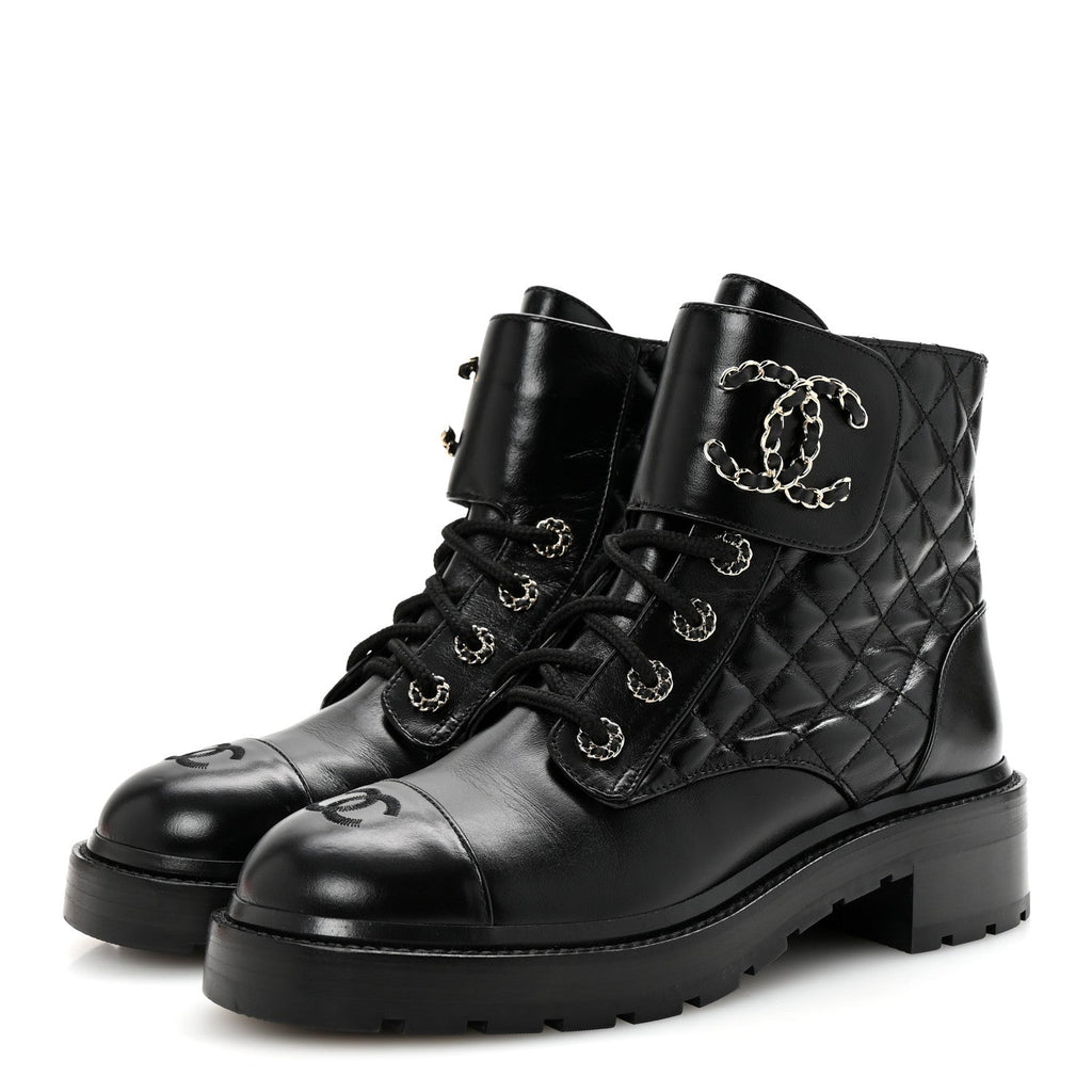 Shiny Lambskin Quilted Lace Up Combat Boots 39 Black