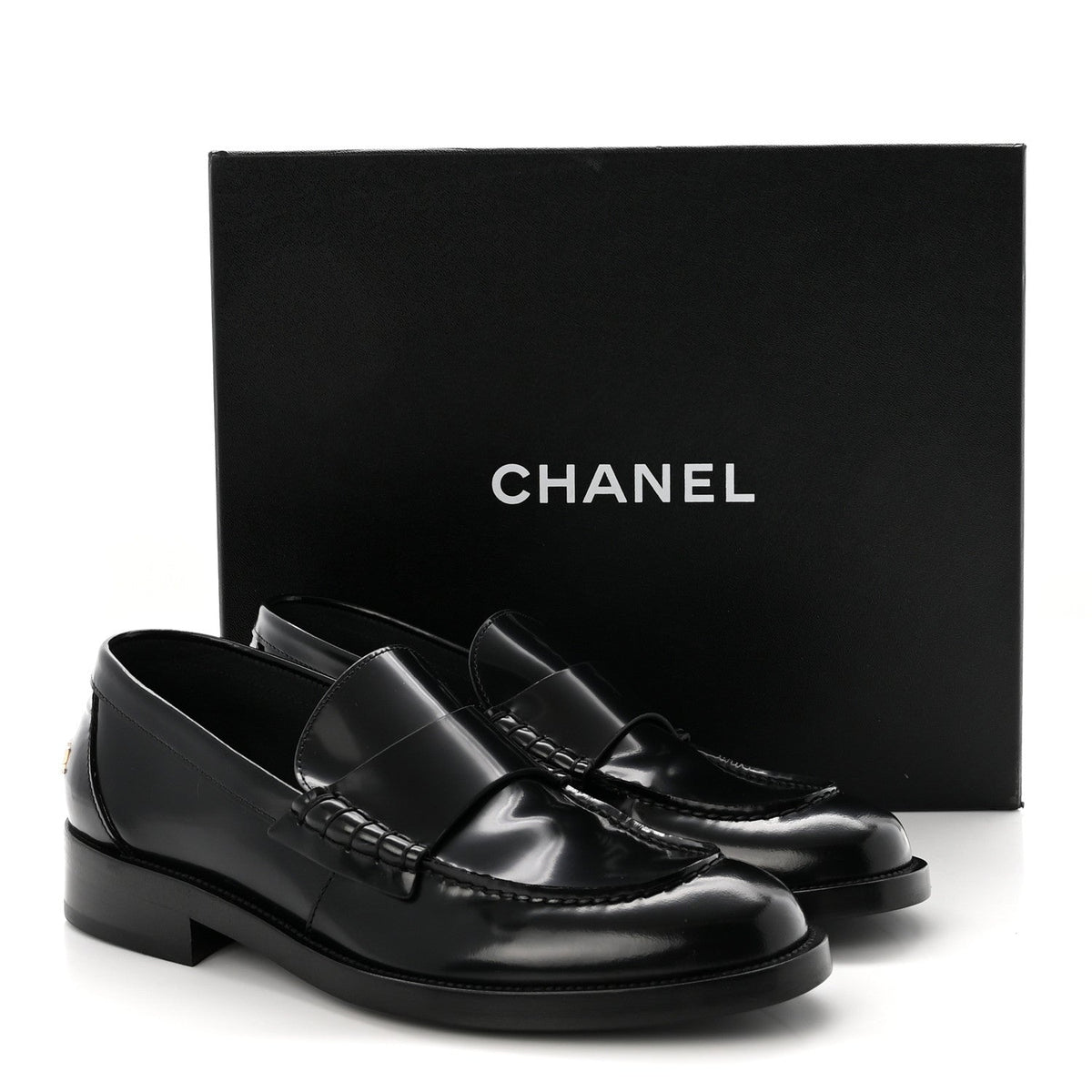 Shiny Calfskin Logo Loafers 39 Black