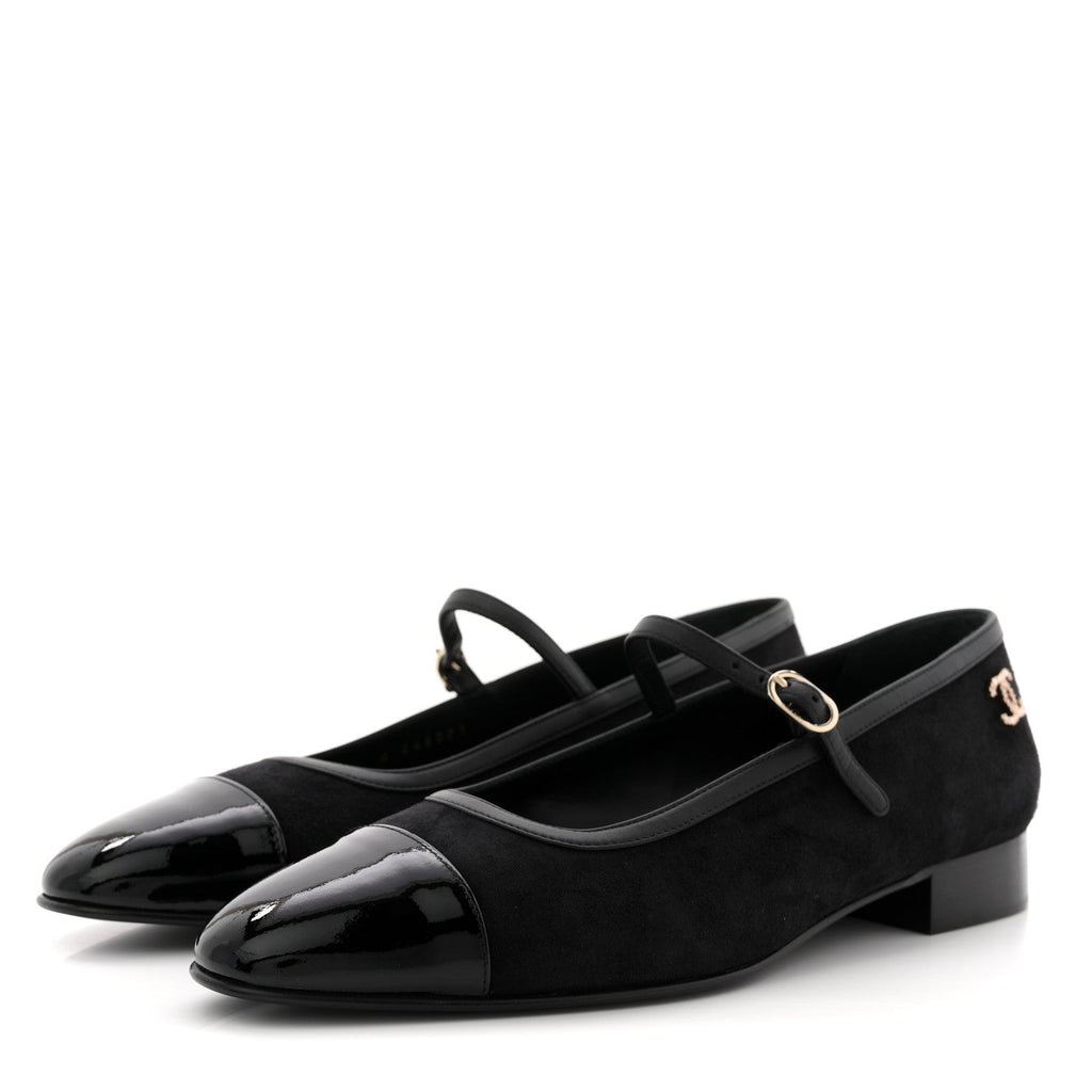 Suede Kidskin Lambskin Patent Calfskin Crystal CC Cap Toe Flats 40 Black