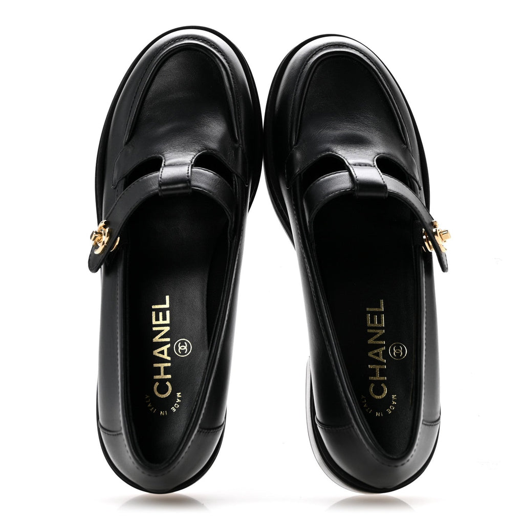 Calfskin CC Turnlock Moccasin Loafers 39 Black
