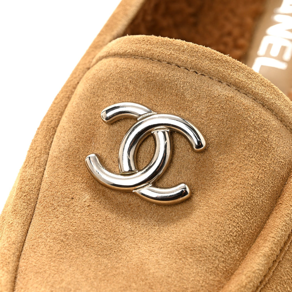 Suede Calfskin CC Loafers 37.5 Dark Beige