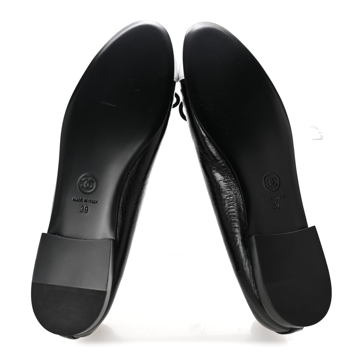 Crumpled Shiny Lambskin Cap Toe CC Ballerina Flats 39 Black White