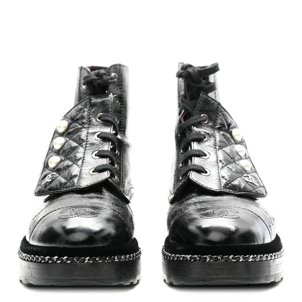 Crackled Calfskin Velvet Pearl Combat Short Boots 38 Black