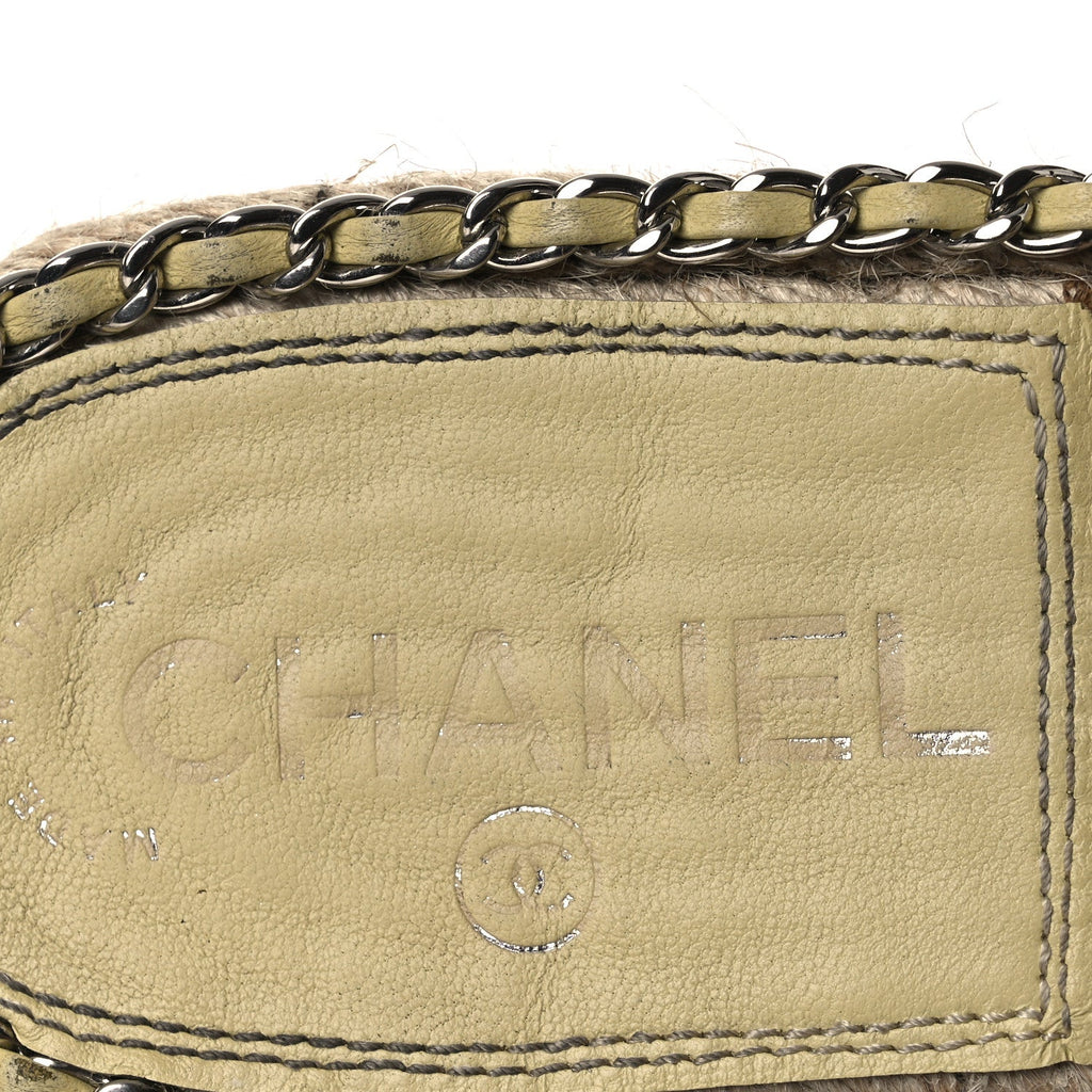 Lambskin Quilted CC Chain Espadrille Mules 38 White