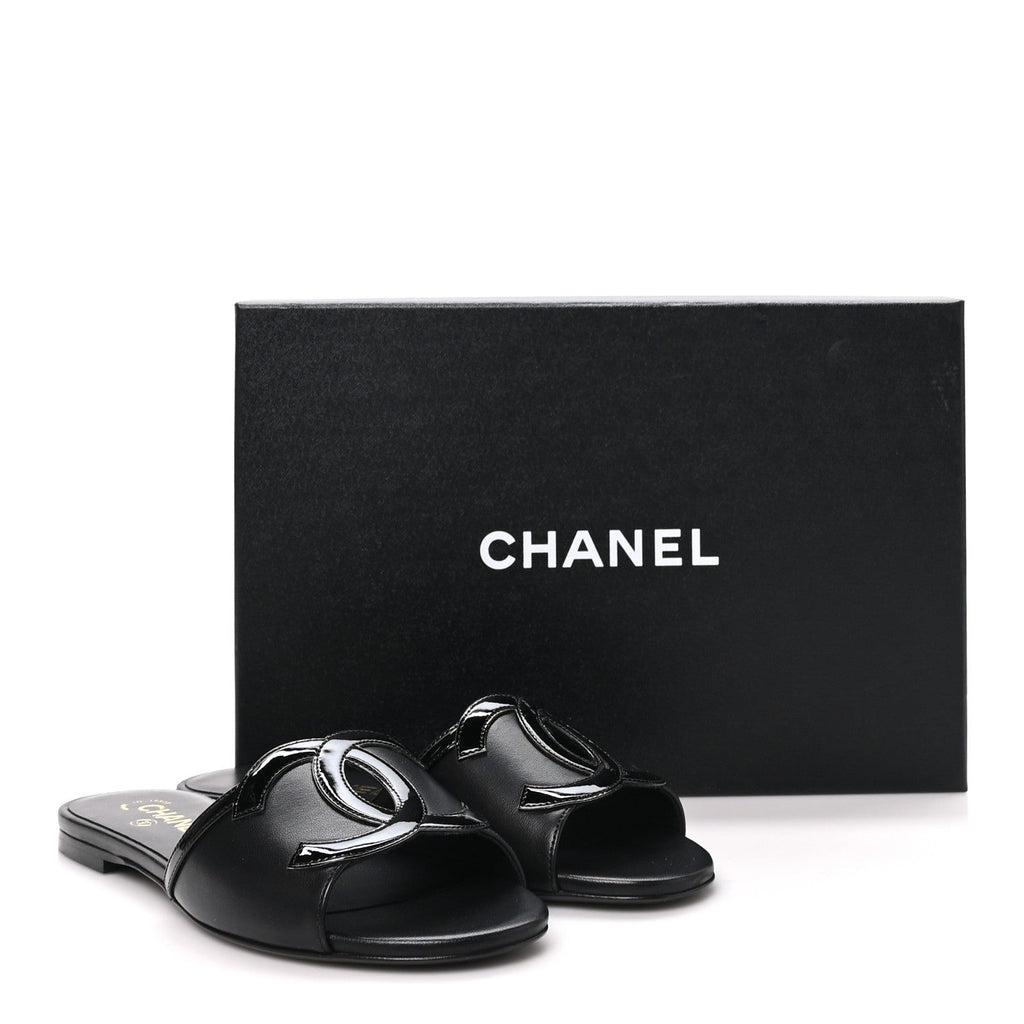 Lambskin CC Cutout Sandal Mules 37.5 Beige Black