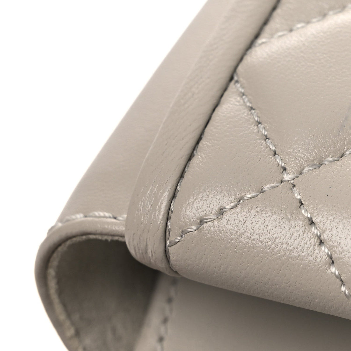 Lambskin Quilted Turnlock Flat Mules 39.5 Light Gray
