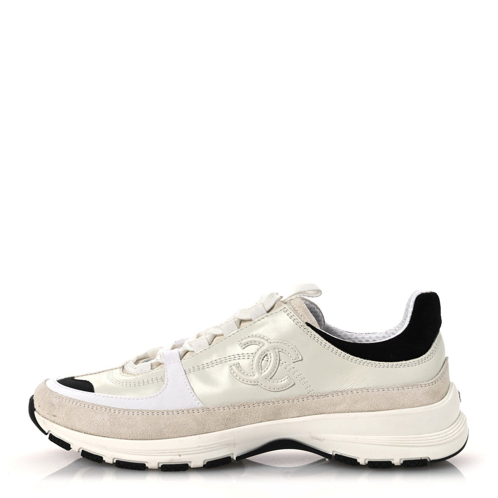 Calfskin Suede CC Womens Sneakers 39.5 White Black