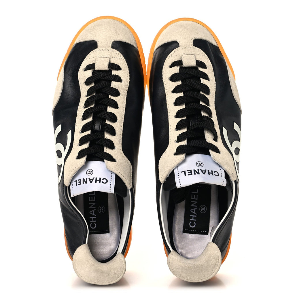 Calfskin Embossed Suede Womens CC Sneakers 37 Black White