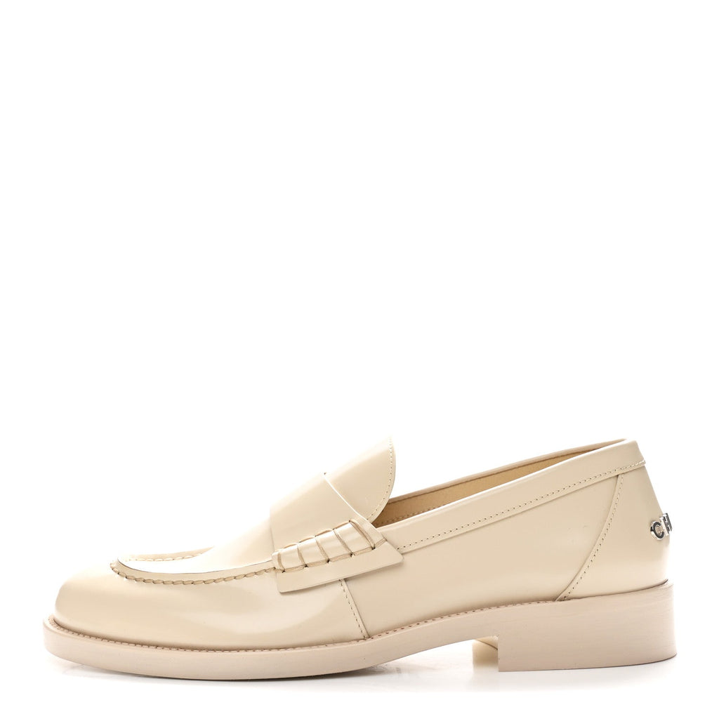 Shiny Calfskin Logo Loafers 39.5 Beige