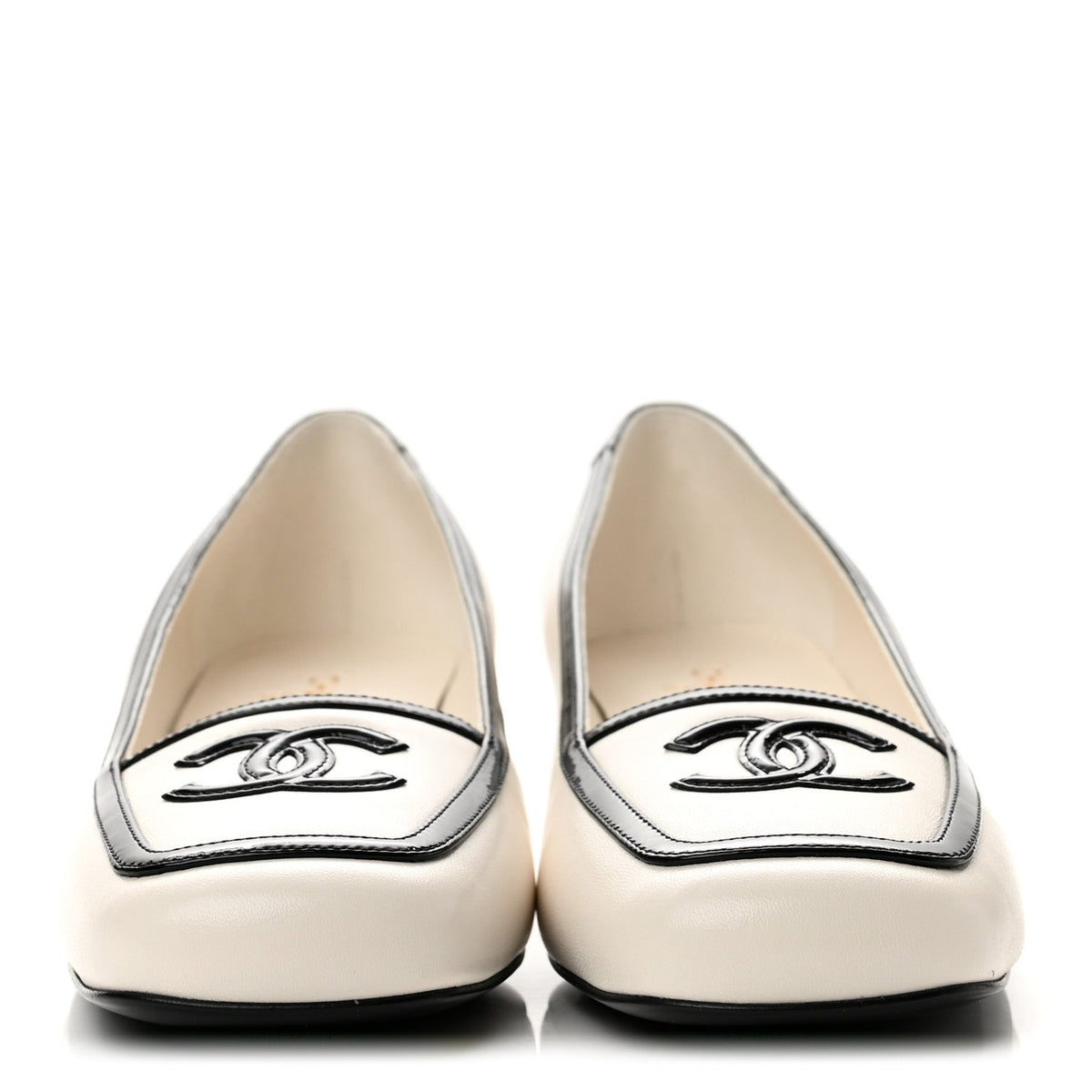 Lambskin Patent Calfskin CC Pumps 39.5 White Black