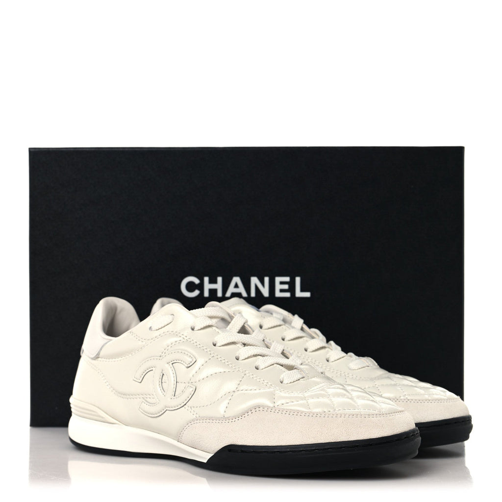 Shiny Calfskin Suede Quilted CC Logo Sneakers 36.5 White
