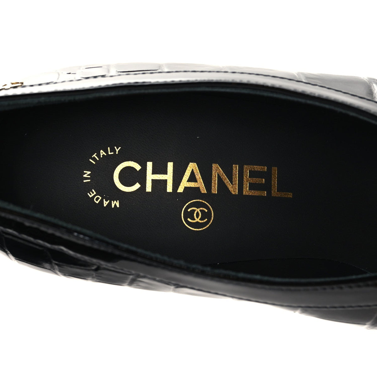 Crocodile Embossed Patent Calfskin Pumps 38.5 Black