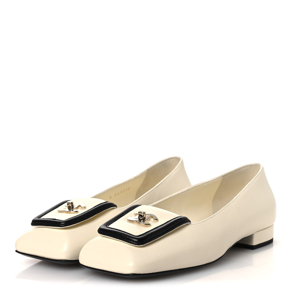 Lambskin Turnlock CC Ballet Flats 36 Ivory Black