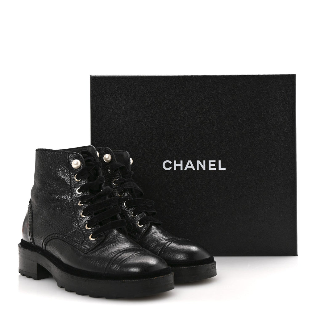 Shiny Calfskin Velvet Pearl Combat Short Boots 36 Black