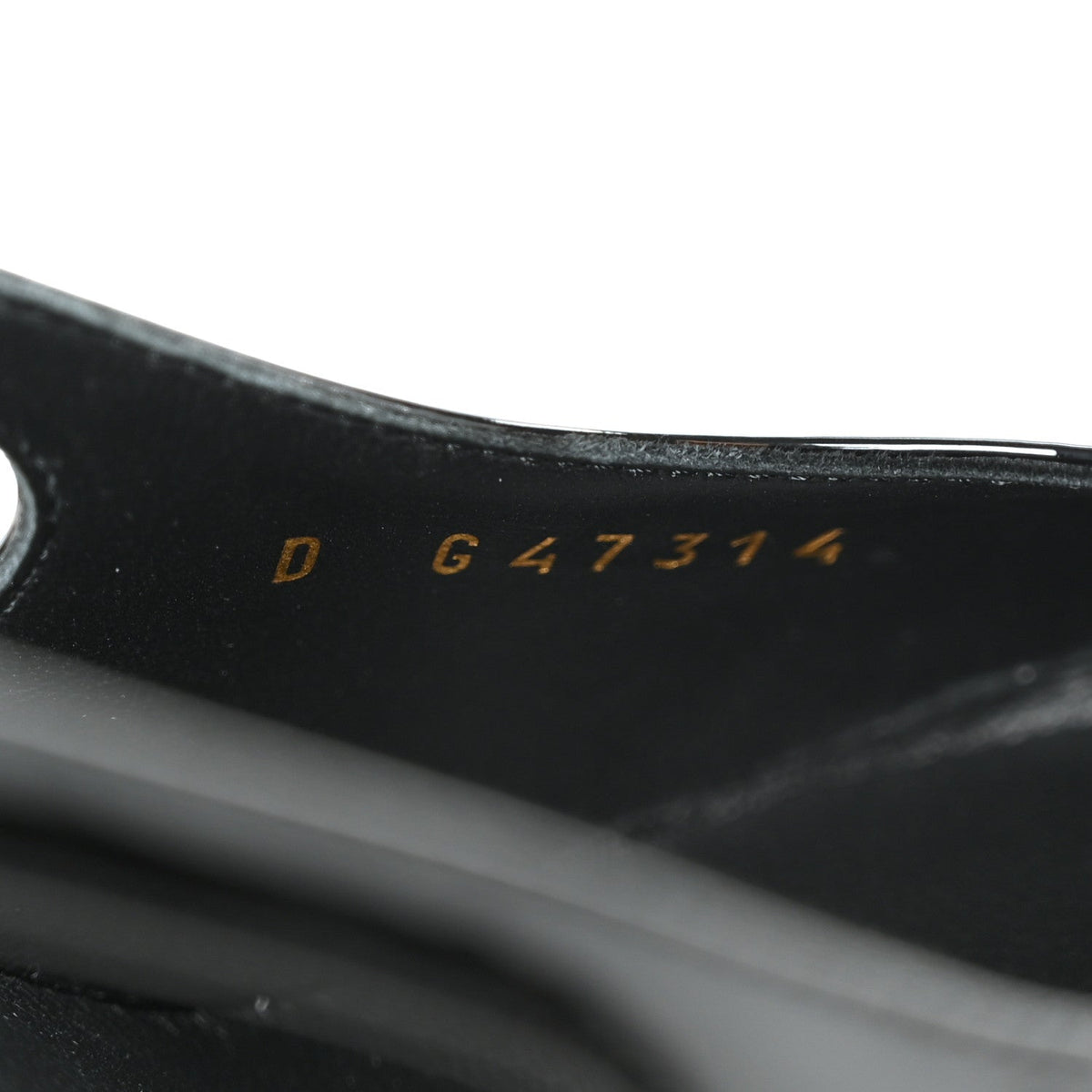 Patent Calfskin Slingback CC Cutout Pumps 38 Black