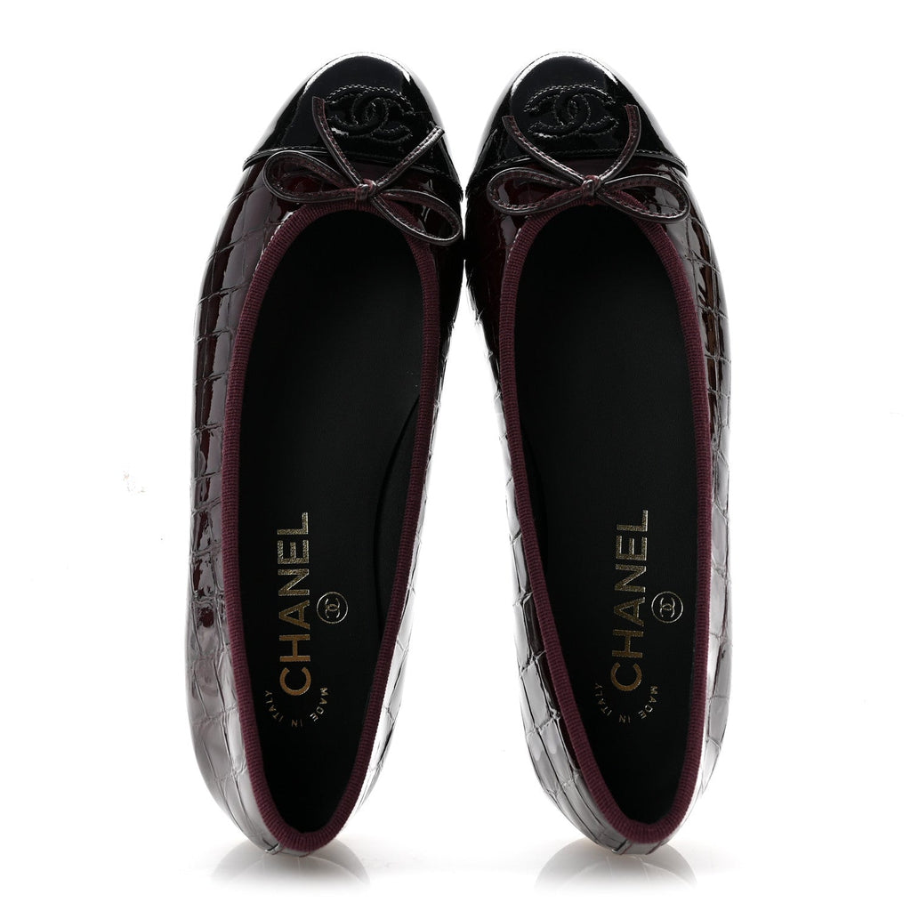 Patent Calfskin Crocodile Embossed Cap Toe CC Ballerina Flats 37 Dark Burgundy Black