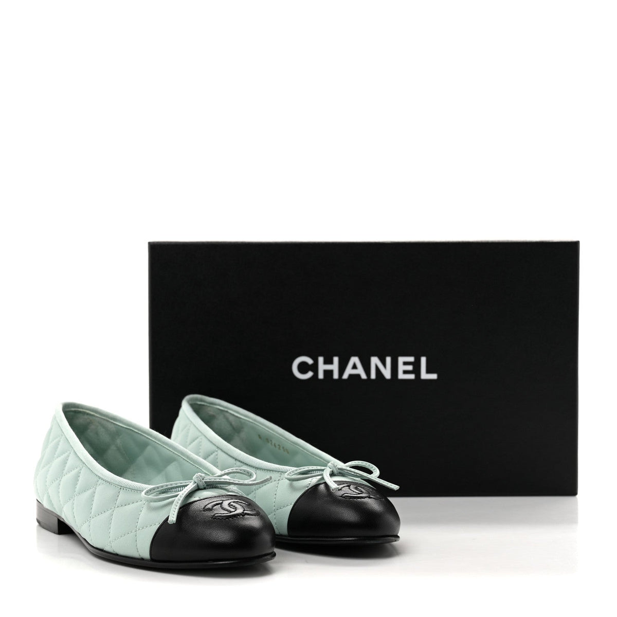 Lambskin Quilted CC Cap Toe Ballerina Flats 35 Light Blue Black