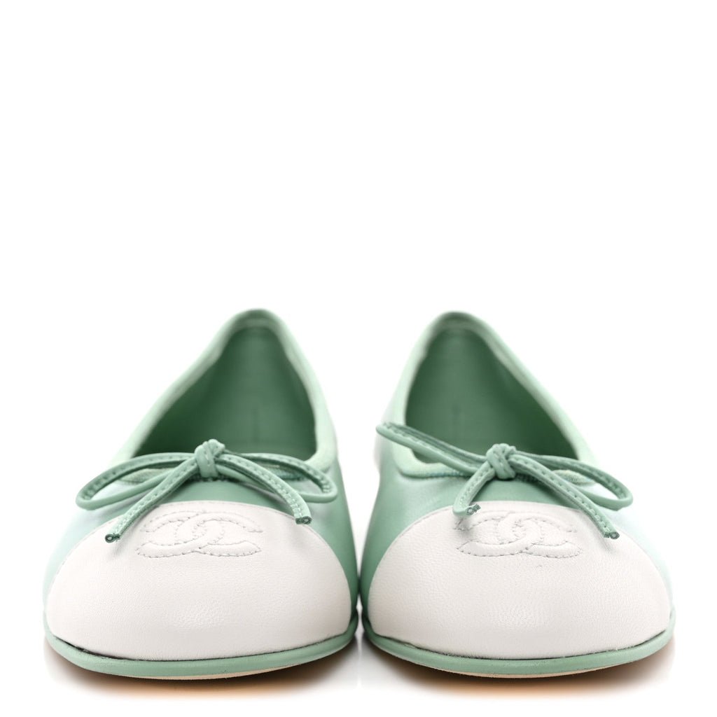 Lambskin CC Cap Toe Ballerina Flats  36.5 Light Green White