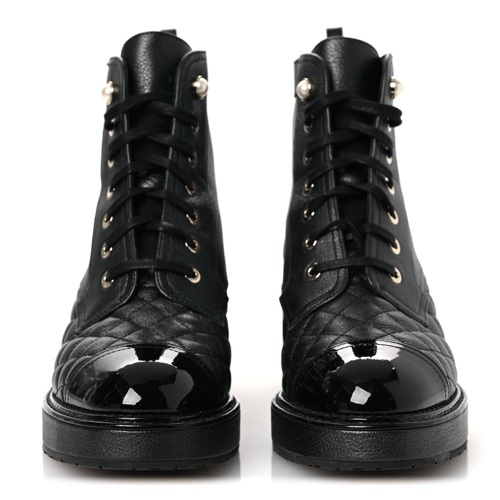 Pearly Calfskin Patent Calfskin Lace Up Combat Boots 38 Black