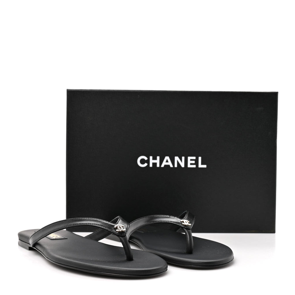 Shiny Lambskin Crystal CC Thong Sandals 39.5 Black