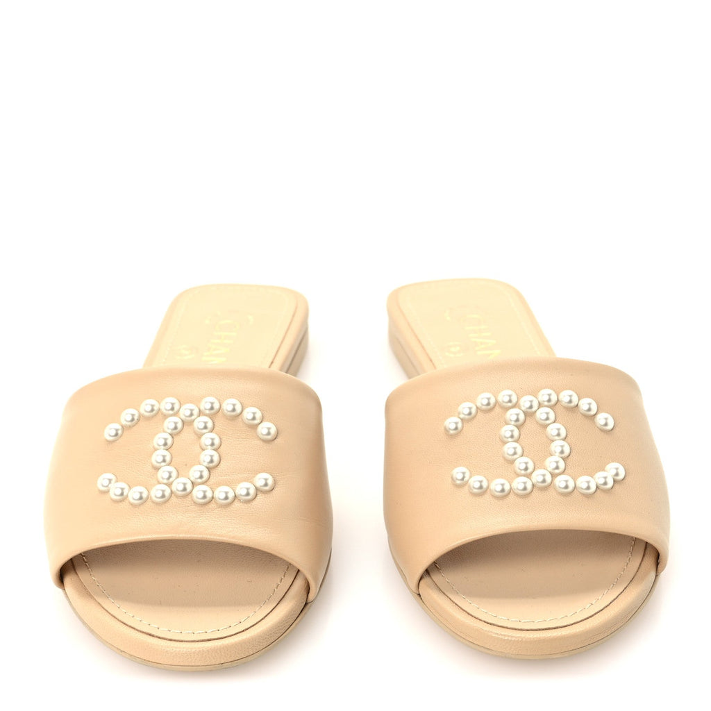 Lambskin Pearl CC Sandals 36 Beige