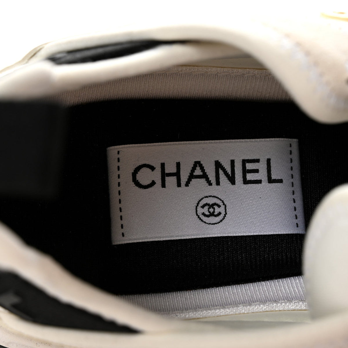 Velvet Calfskin Mixed Fibers CC Sneakers 37.5 Ivory Black
