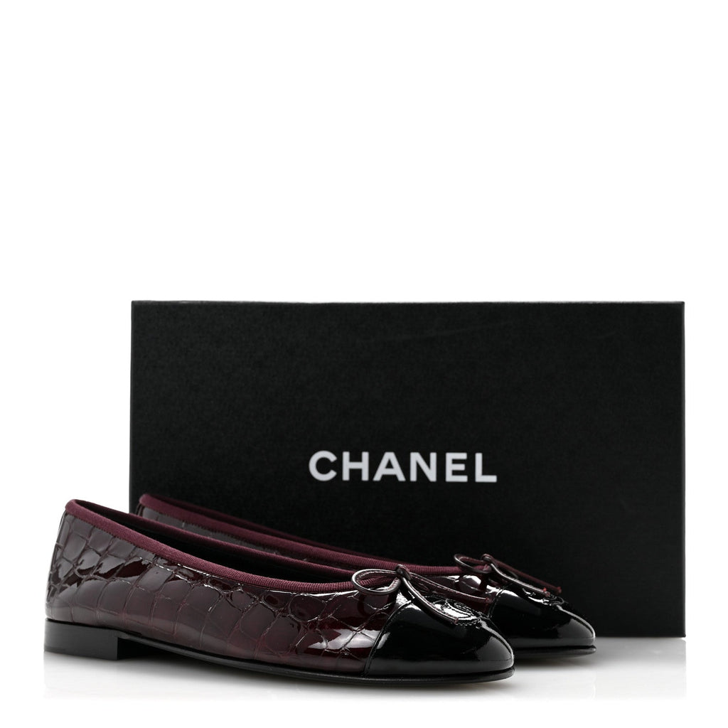 Crocodile Embossed Patent Cap Toe Ballerina Flats 36.5 Dark Burgundy Black