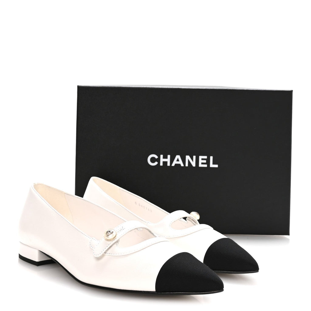 Shiny Lambskin Grosgrain Pearl Mary Janes Flats 38 White Black