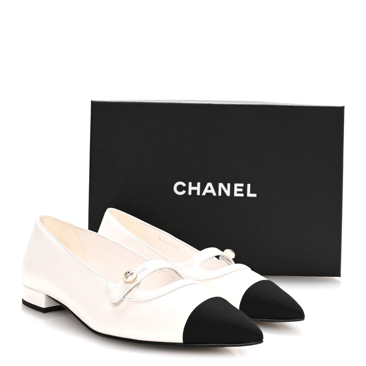 Shiny Lambskin Grosgrain Pearl Mary Janes Flats 38 White Black