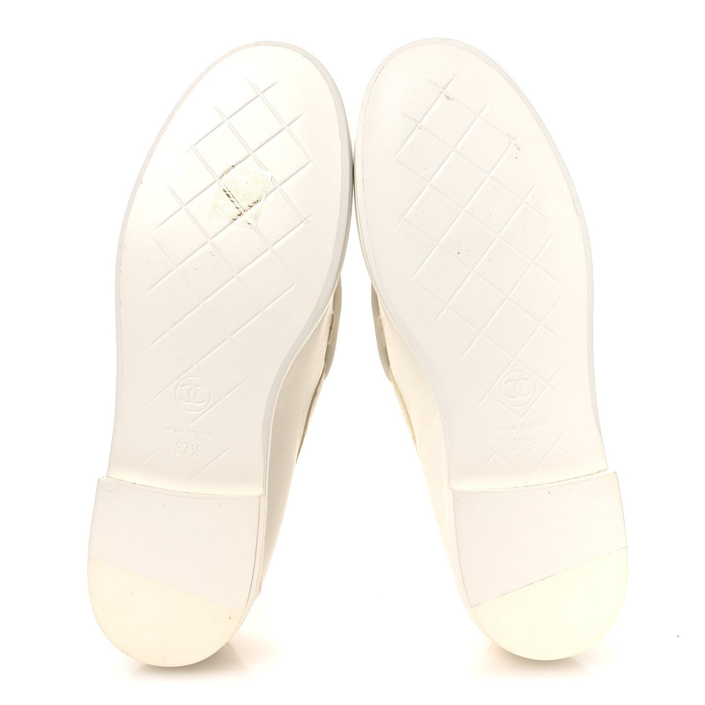 Shiny Lambskin Quilted CC Turnlock Loafers 37.5 White