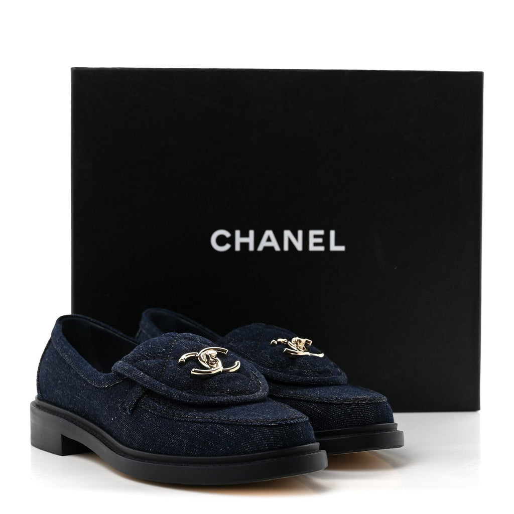 Denim CC Turnlock Loafers 36 Dark Blue