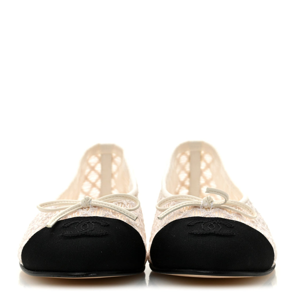 Embroidered Grosgrain Cap Toe Ballerina Flats 37.5 White Black