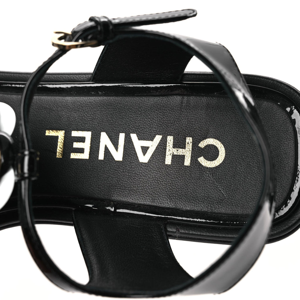Patent Calfskin Camellia Thong Sandals 37 Black White