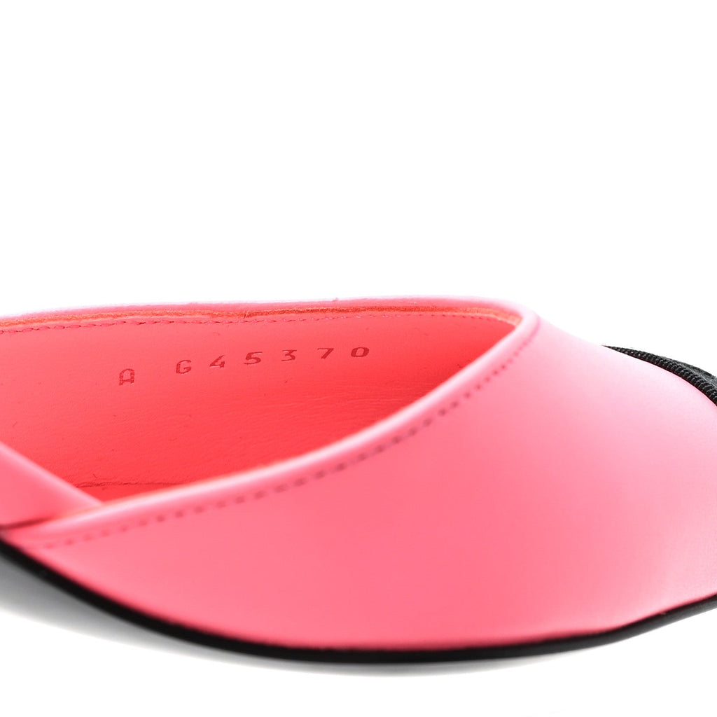 Lambskin Grosgrain Cap Toe CC Slingback Pumps 37 Coral Black