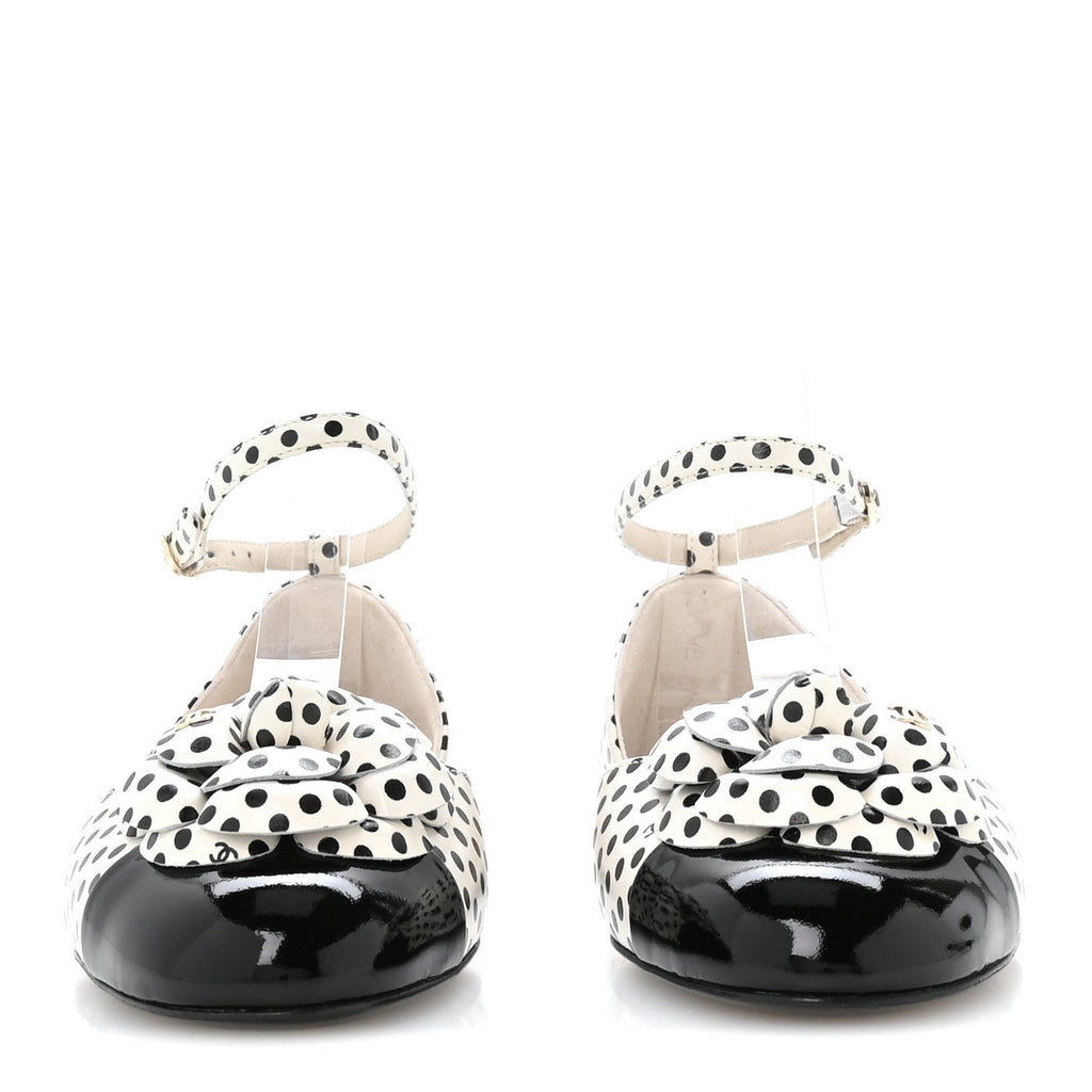 Calfskin Printed Patent Cap Toe Polka Dot Camellia Mary Jane Flats 36 White Black