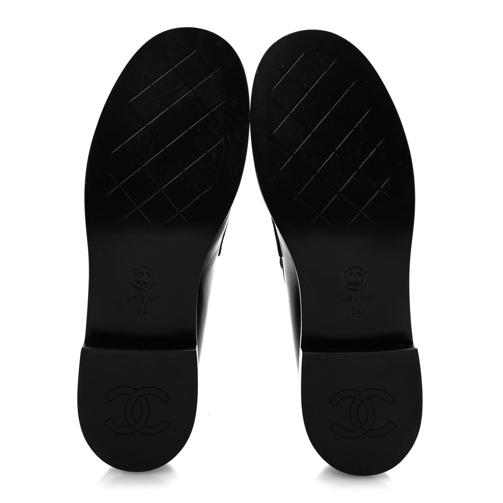 Shiny Calfskin CC Mocassin Loafers 39 Black
