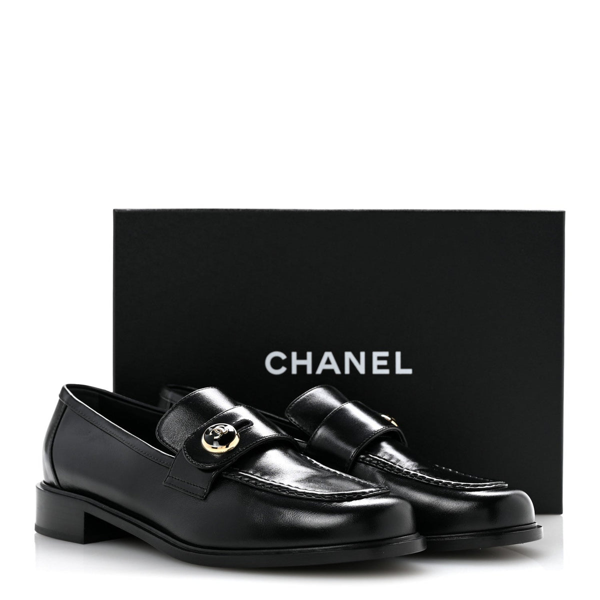 Shiny Calfskin CC Mocassin Loafers 39 Black