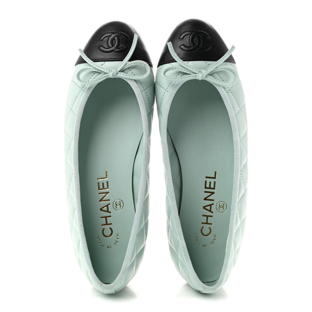 Lambskin Quilted CC Cap Toe Ballerina Flats 35 Light Blue Black
